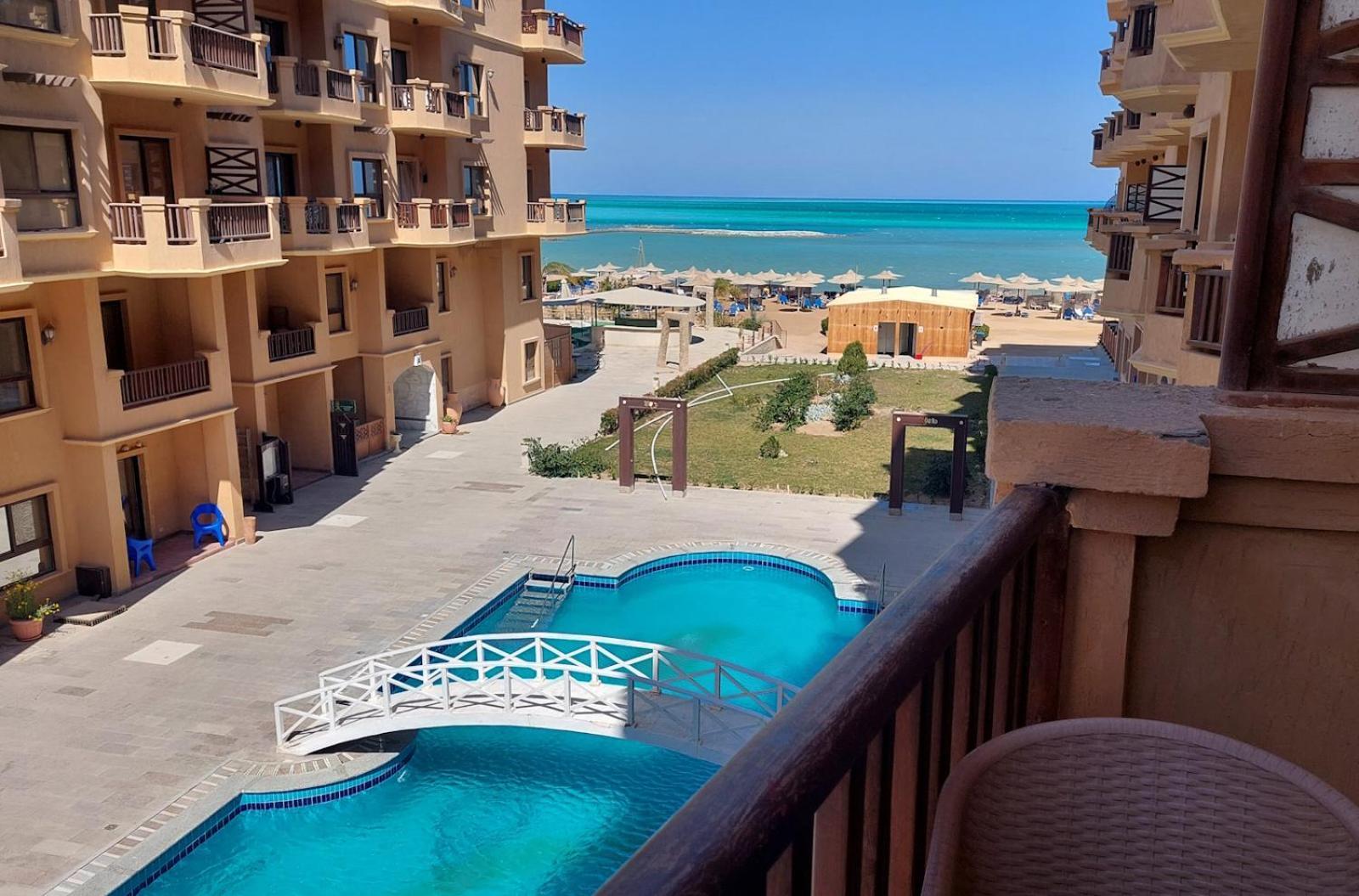 Comfort Zone At Turtles Beach Resort Хургада Экстерьер фото